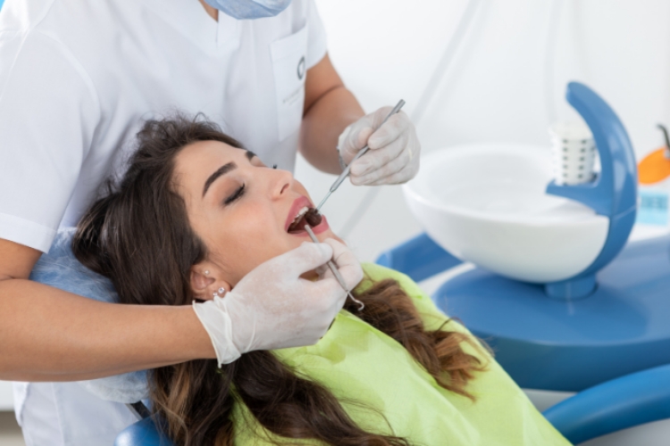 Benefits of Combining Cleaning and Whitening for Optimal Results