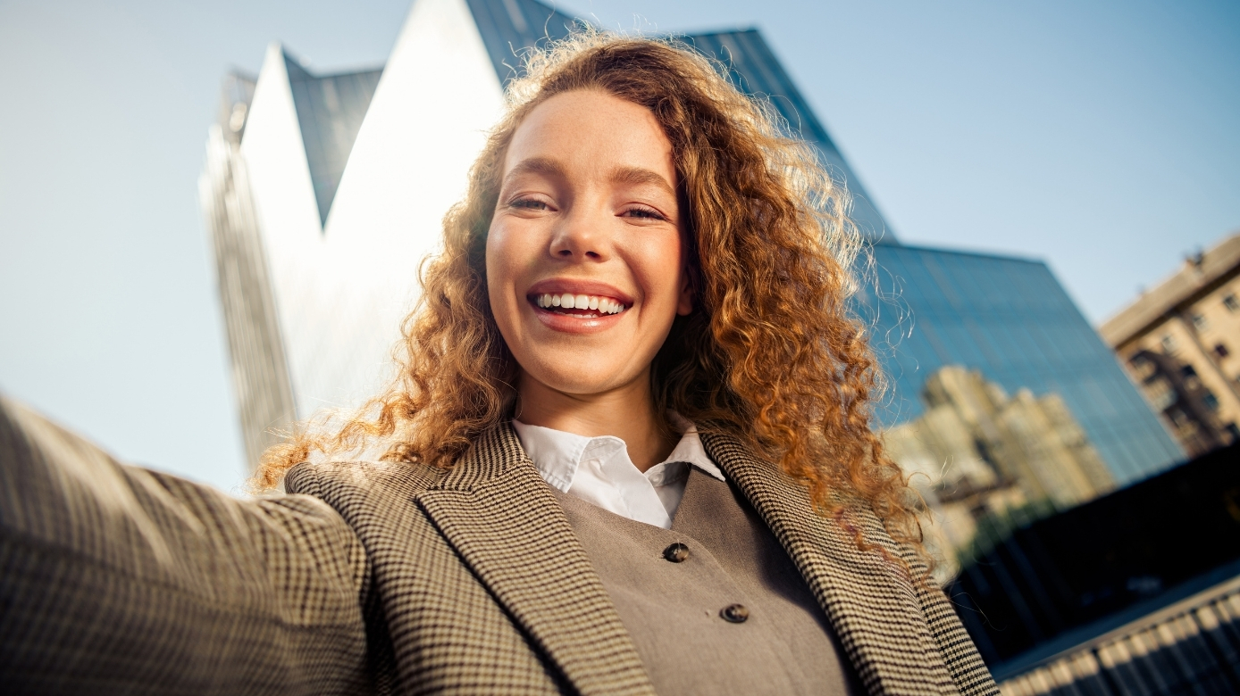 Cosmetic smile improvement